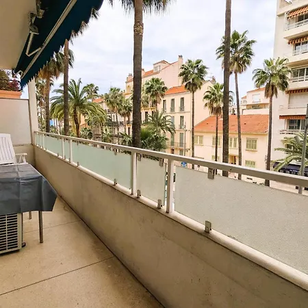 Apartment Comfortable 1 Bedroom - Center