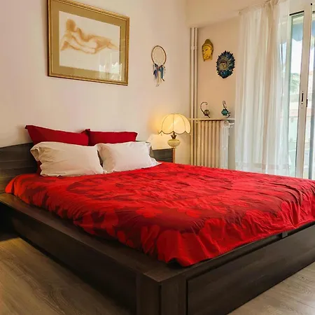 Comfortable 1 Bedroom - Center * Hyeres